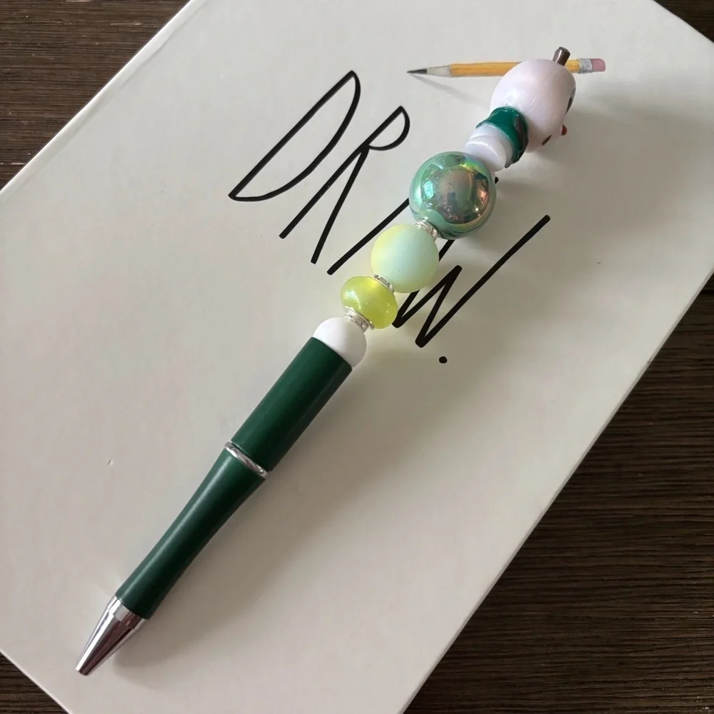 Disney Doorables: Olaf Retells: Tangled: Finn Rider handmade beaded pen